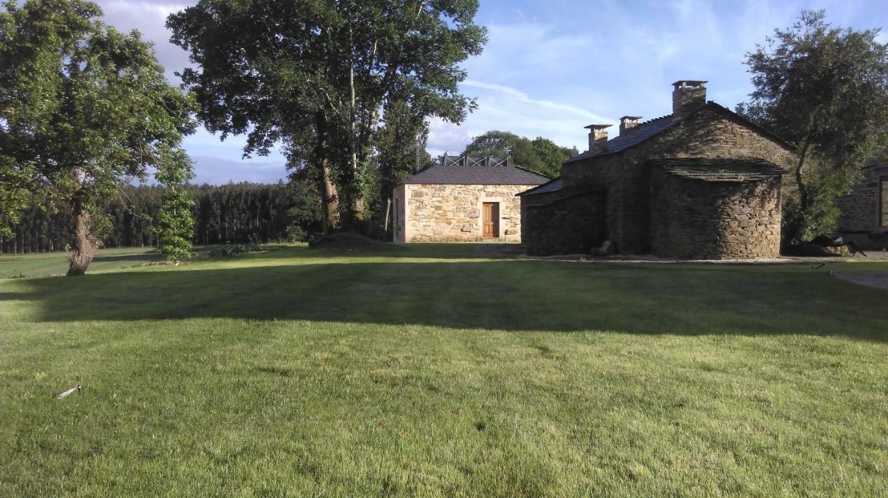 Casa Do Grilo Guest House Monfero Exterior photo