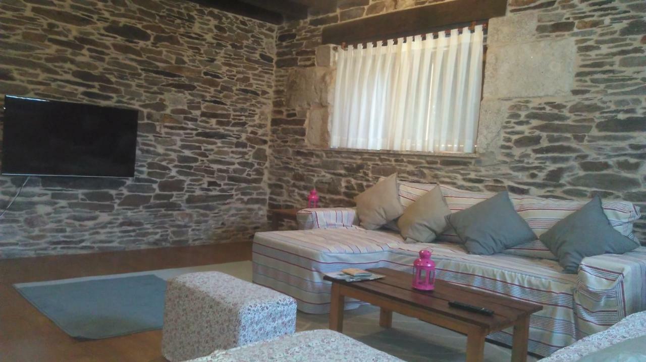 Casa Do Grilo Guest House Monfero Exterior photo